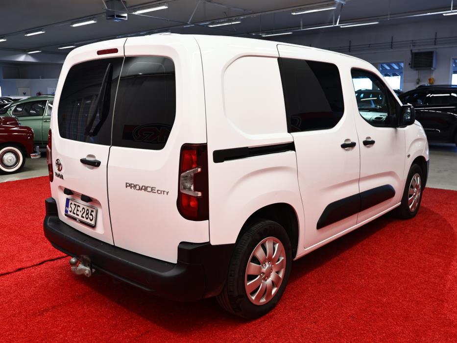 TOYOTA Proace CITY 2022