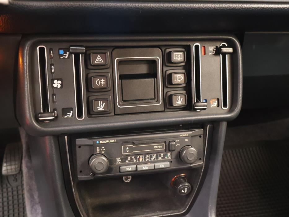 PEUGEOT 505 1984