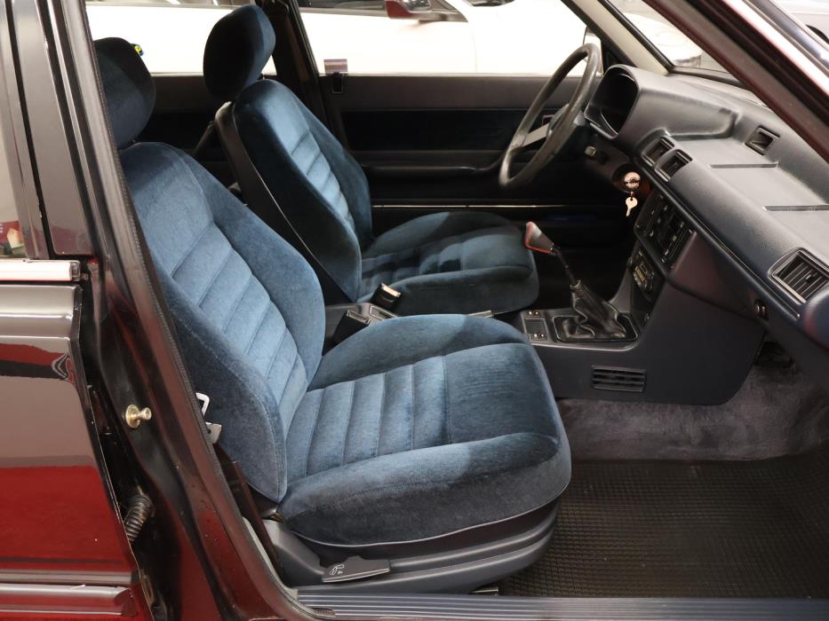 PEUGEOT 505 1984