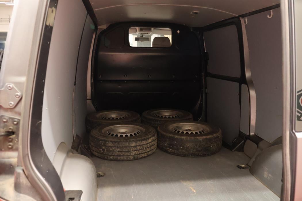 VOLKSWAGEN Transporter 2015