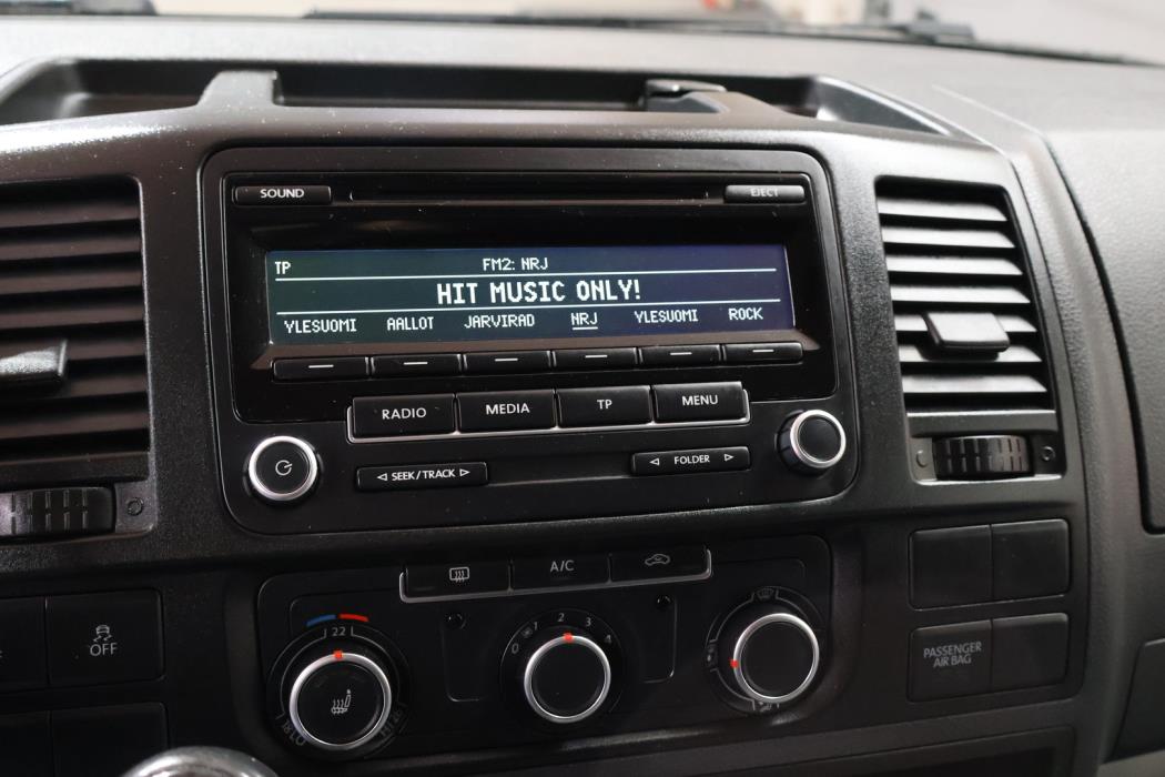 VOLKSWAGEN Transporter 2015