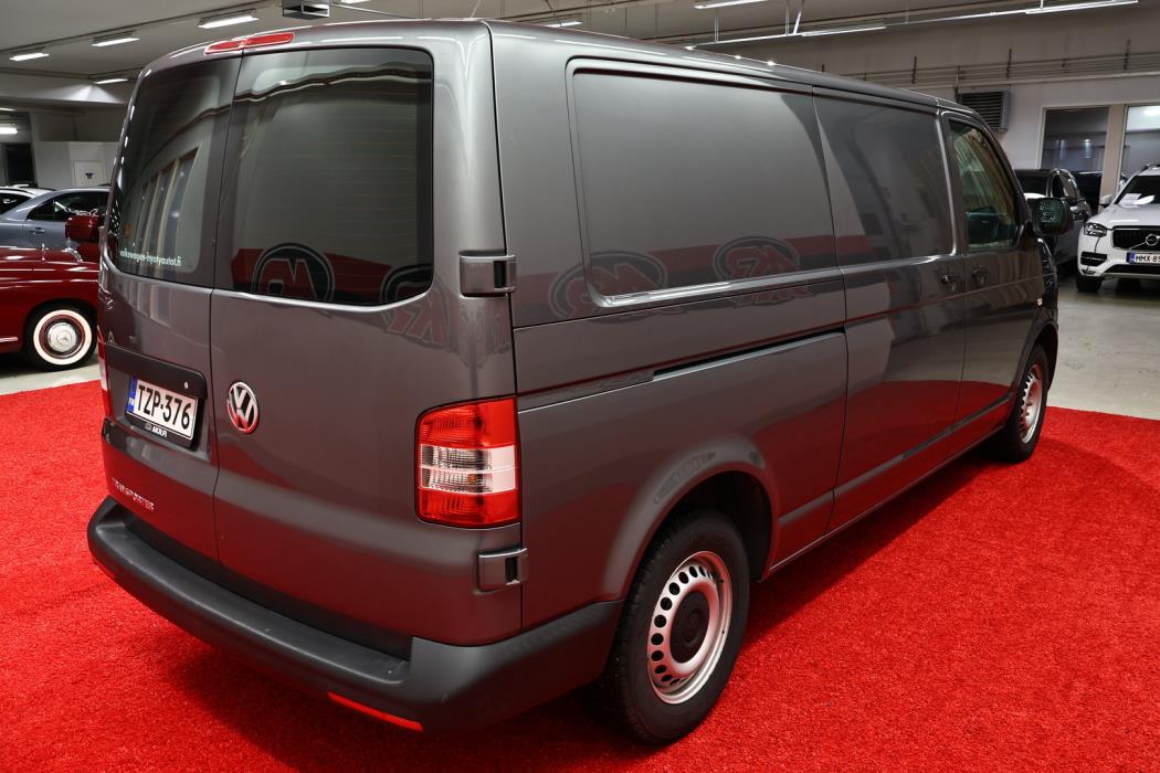 VOLKSWAGEN Transporter 2015