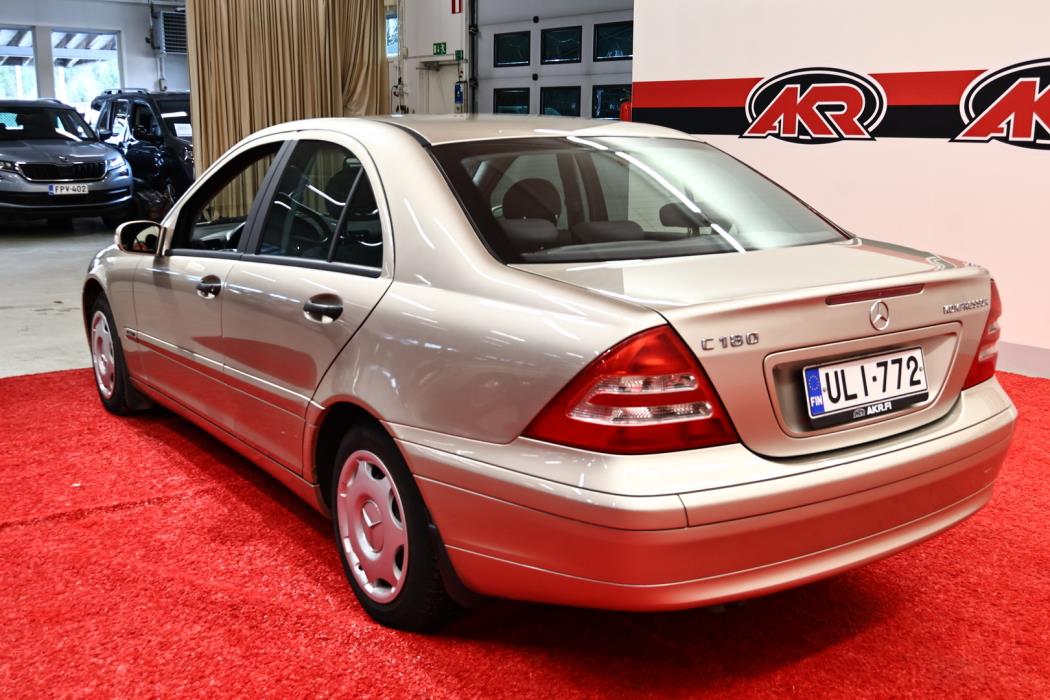 MERCEDES-BENZ C 2003