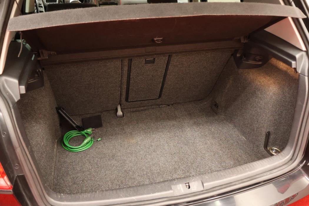 VOLKSWAGEN Golf 2011