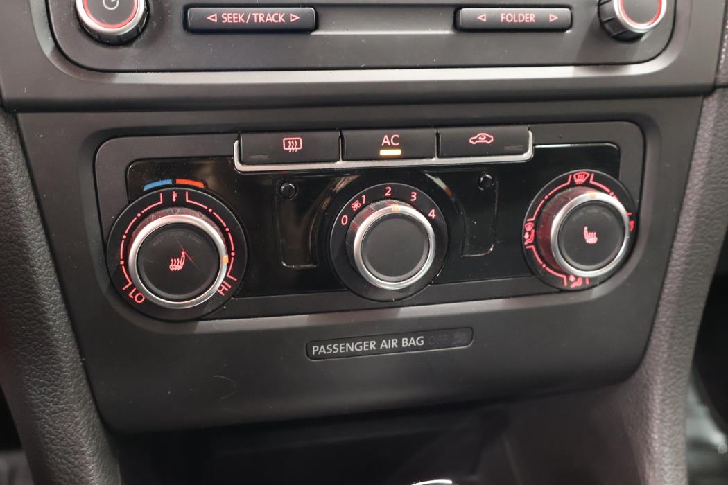 VOLKSWAGEN Golf 2011