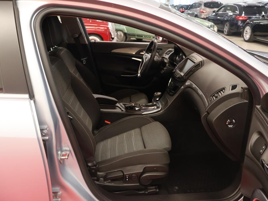 OPEL Insignia 2016