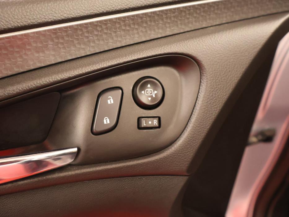 OPEL Insignia 2016