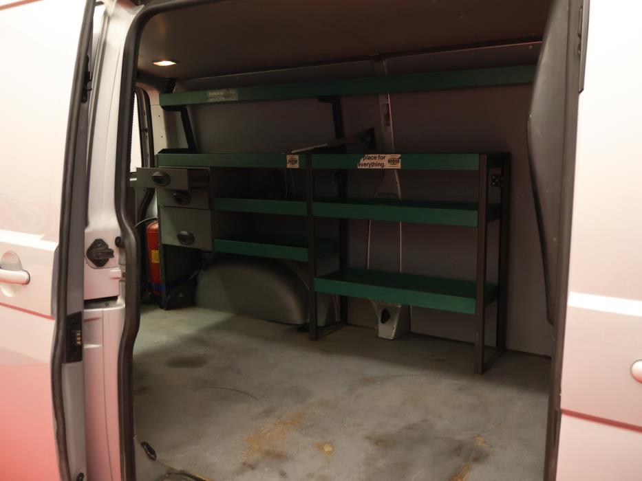 VOLKSWAGEN Transporter 2016