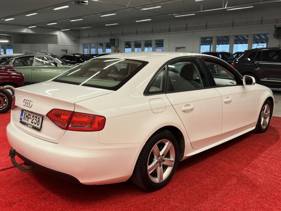 AUDI A4 2009