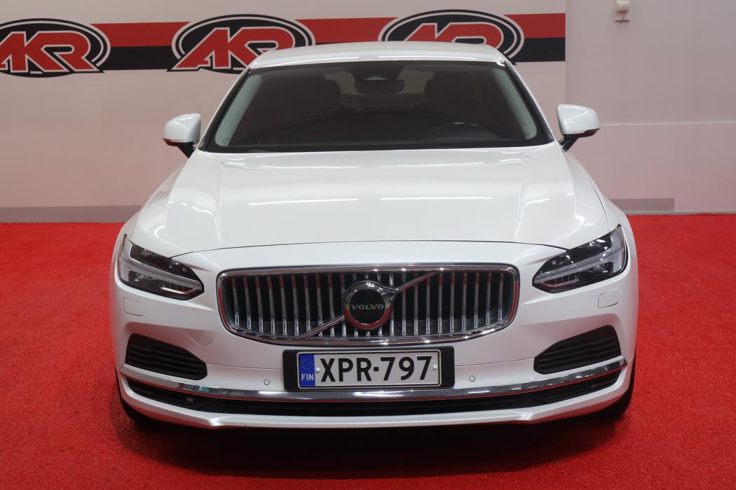 VOLVO S90 2022