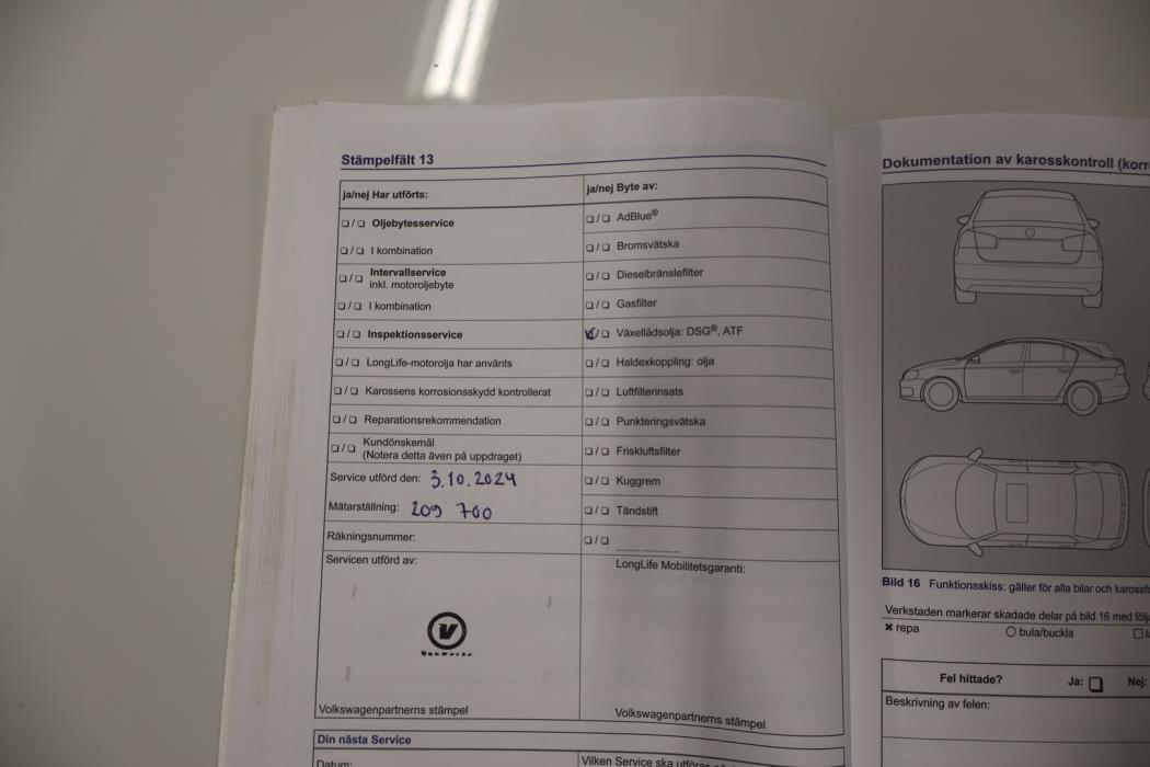 VOLKSWAGEN GOLF 2012