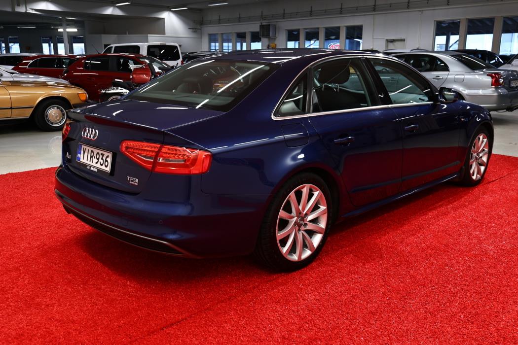 AUDI A4 2014