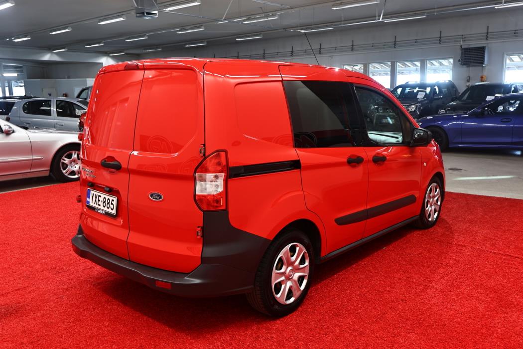 FORD TRANSIT COURIER 2020