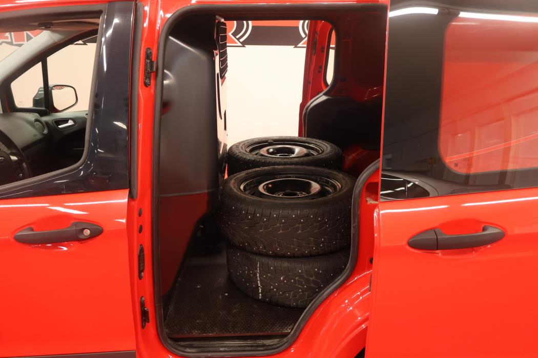 FORD TRANSIT COURIER 2020