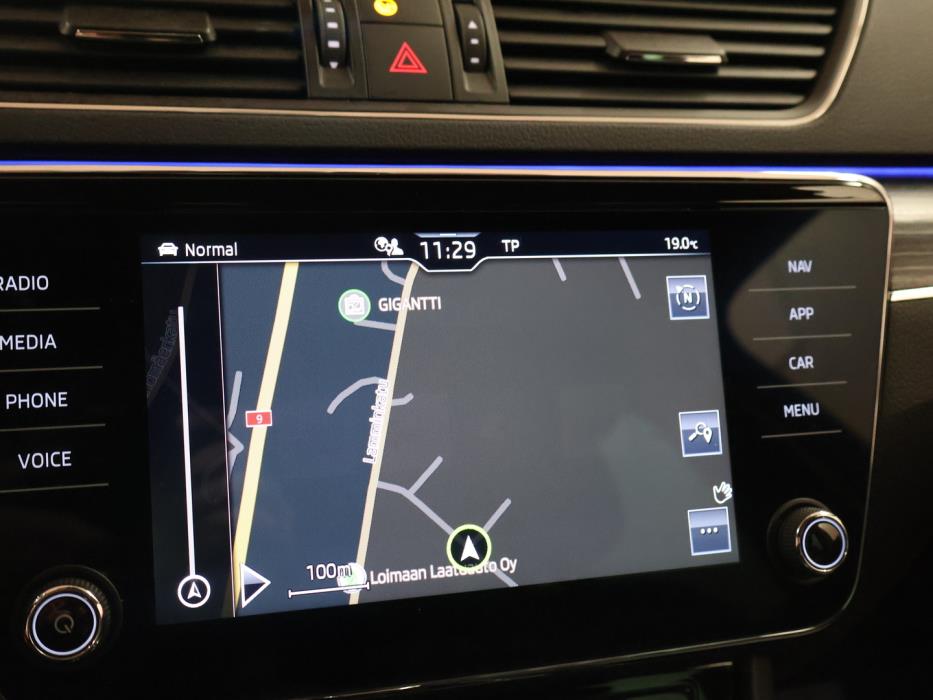 SKODA Superb 2024