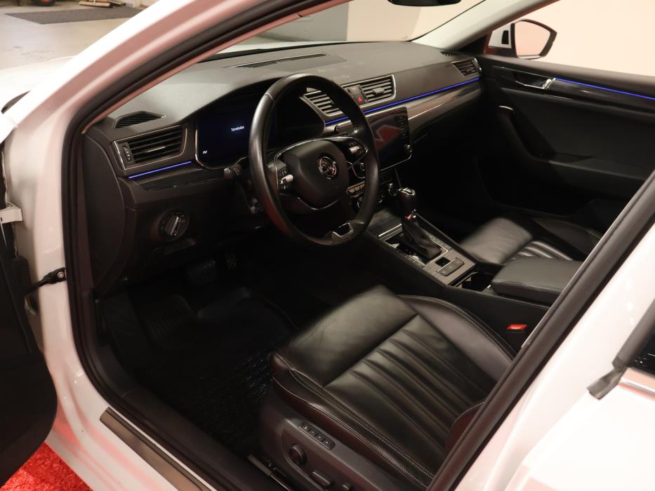 SKODA Superb 2024