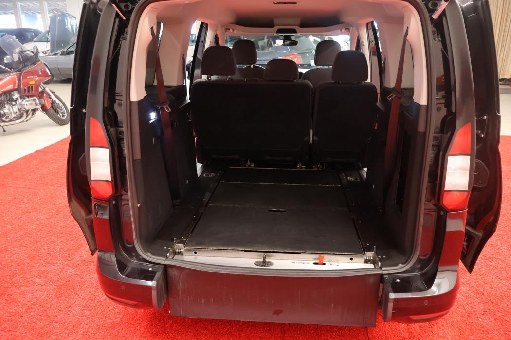 FORD Grand Tourneo Connect 2024