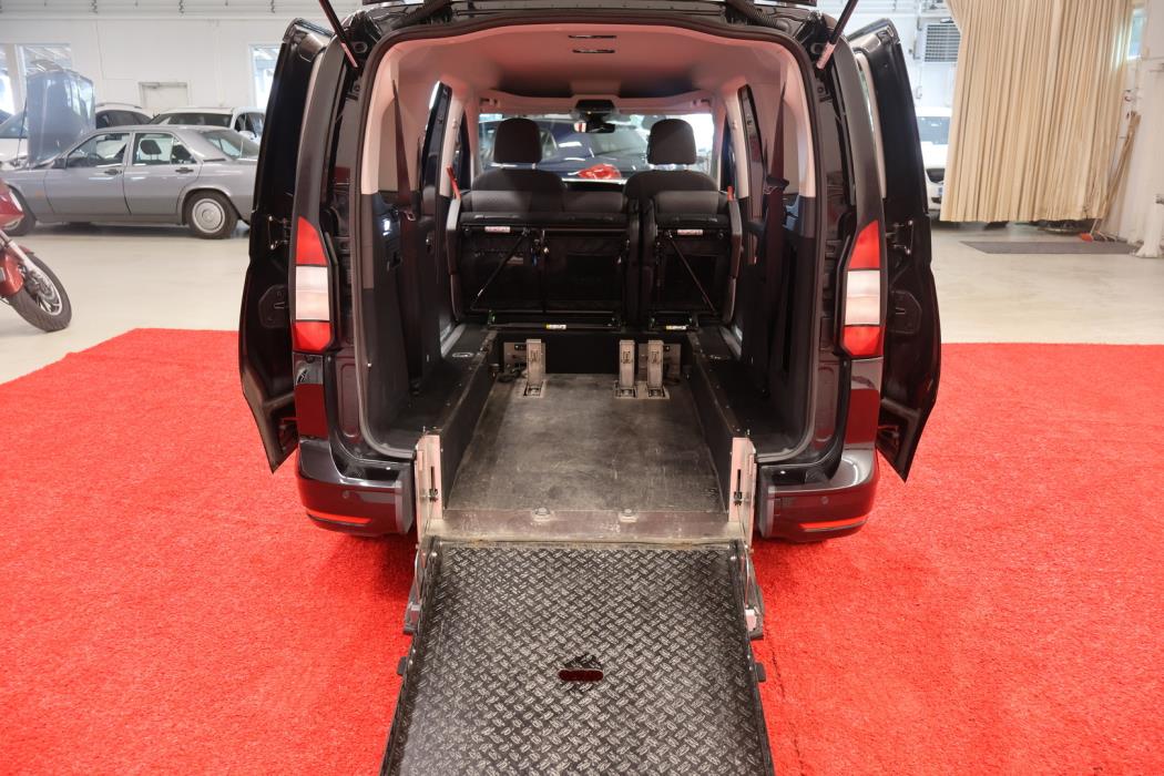 FORD Grand Tourneo Connect 2024