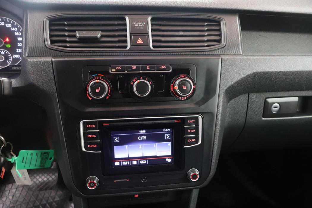 VOLKSWAGEN Caddy 2015