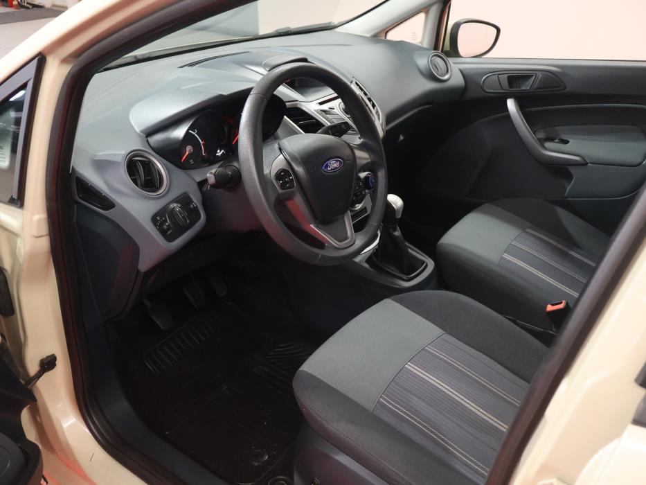 FORD Fiesta 2009