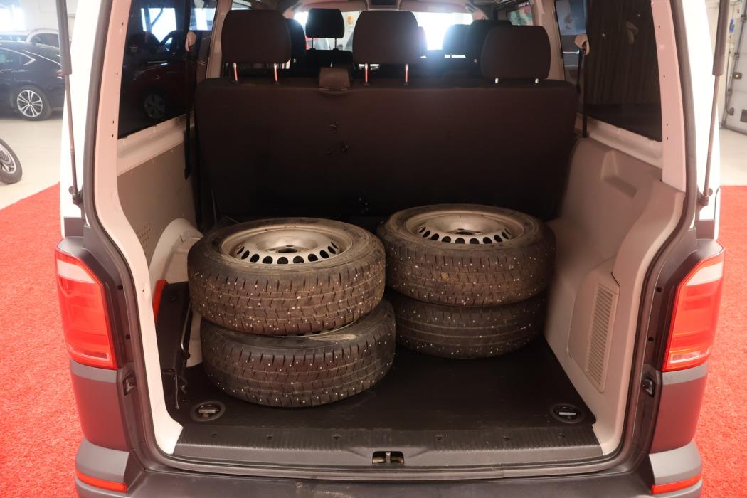 VOLKSWAGEN Transporter 2015