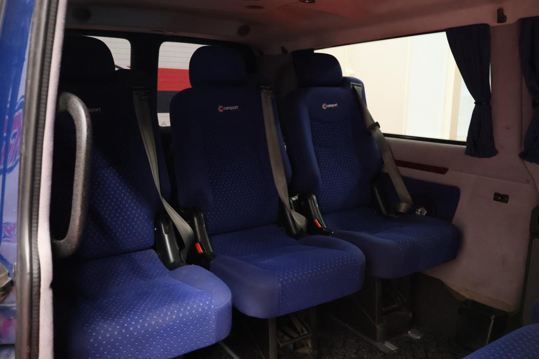 VOLKSWAGEN Transporter 2017