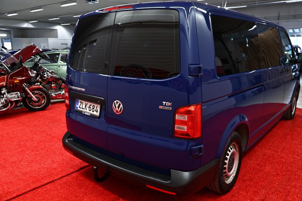 VOLKSWAGEN Transporter 2017