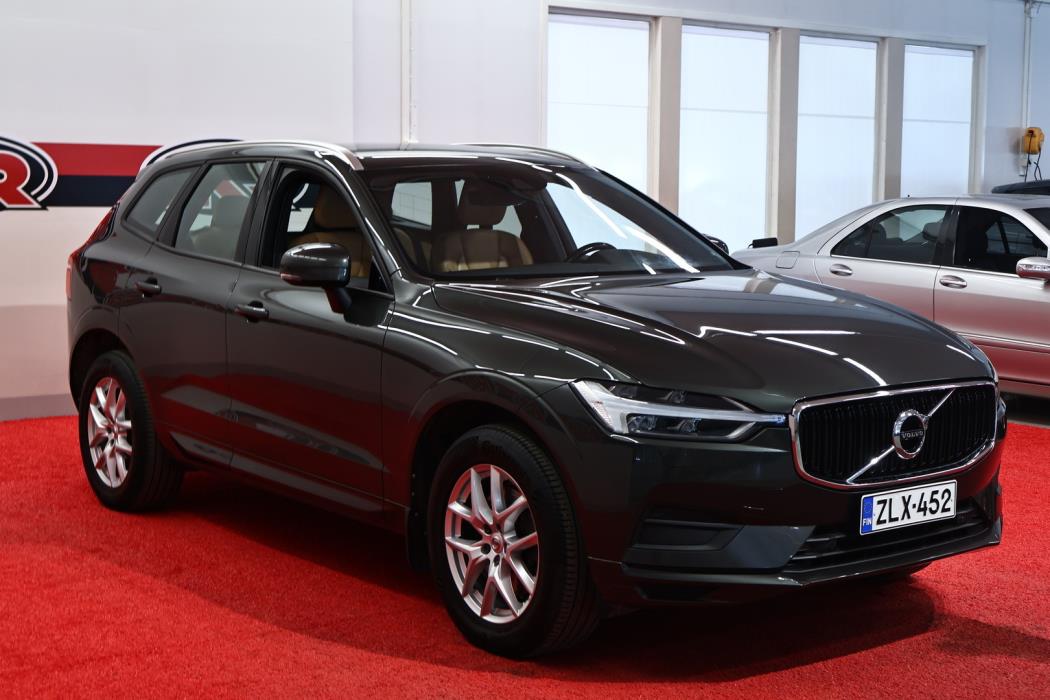 VOLVO XC60 2018
