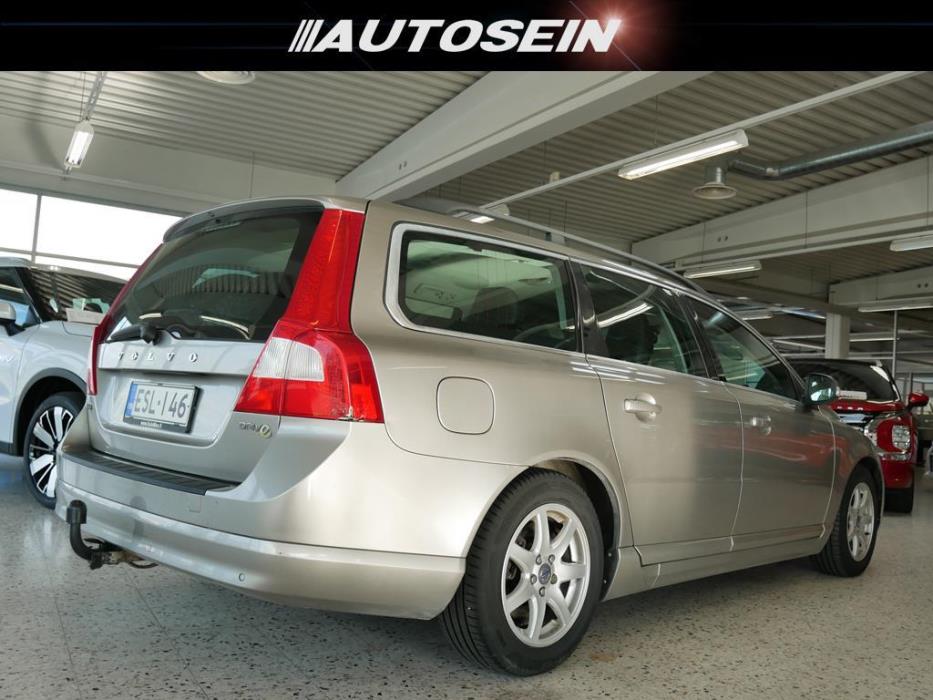 Volvo V70 2010