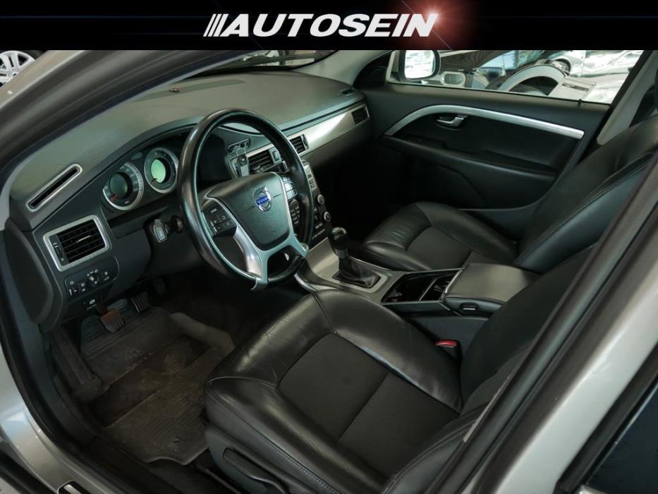 Volvo V70 2010