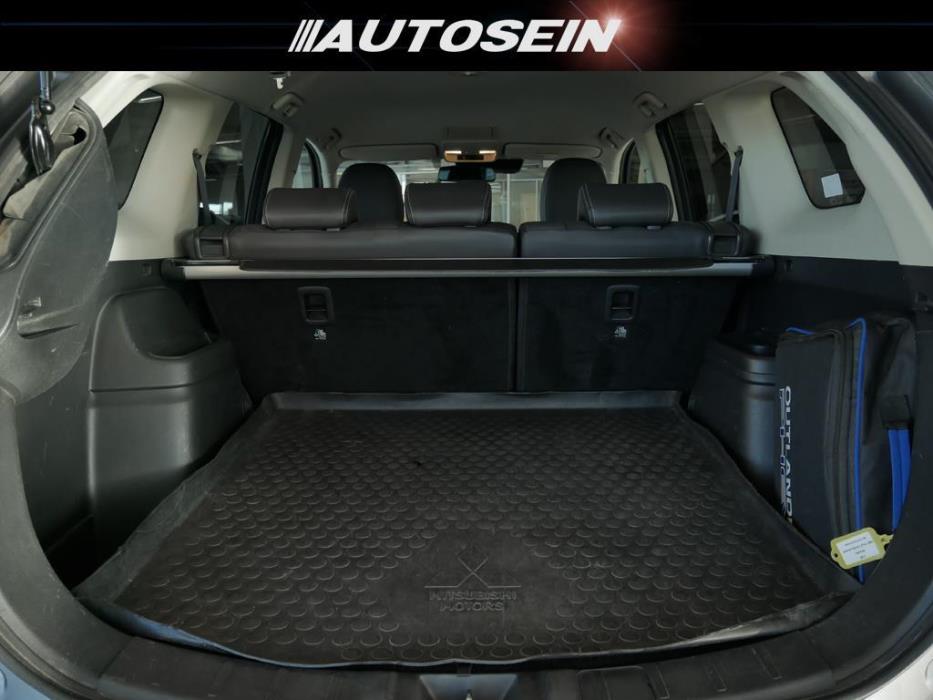 Mitsubishi Outlander PHEV 2020