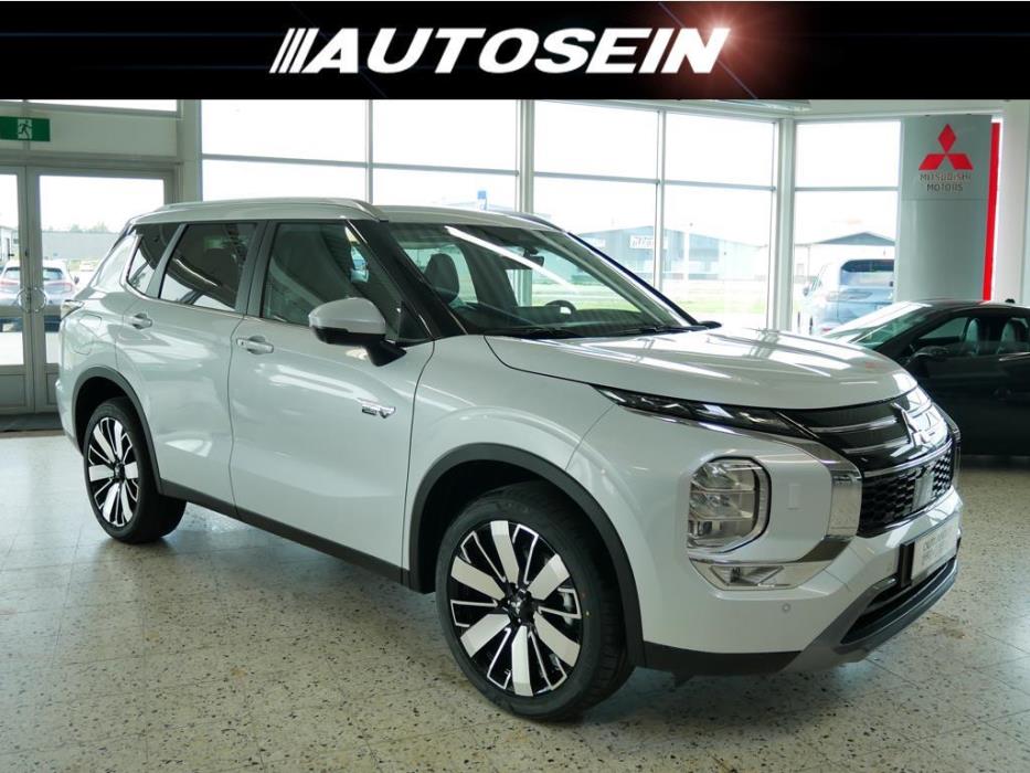 Mitsubishi Outlander 2025