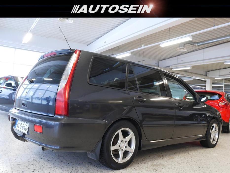 Mitsubishi Lancer 2003