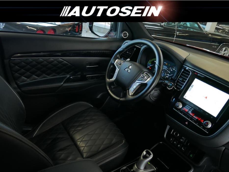 Mitsubishi Outlander PHEV 2020