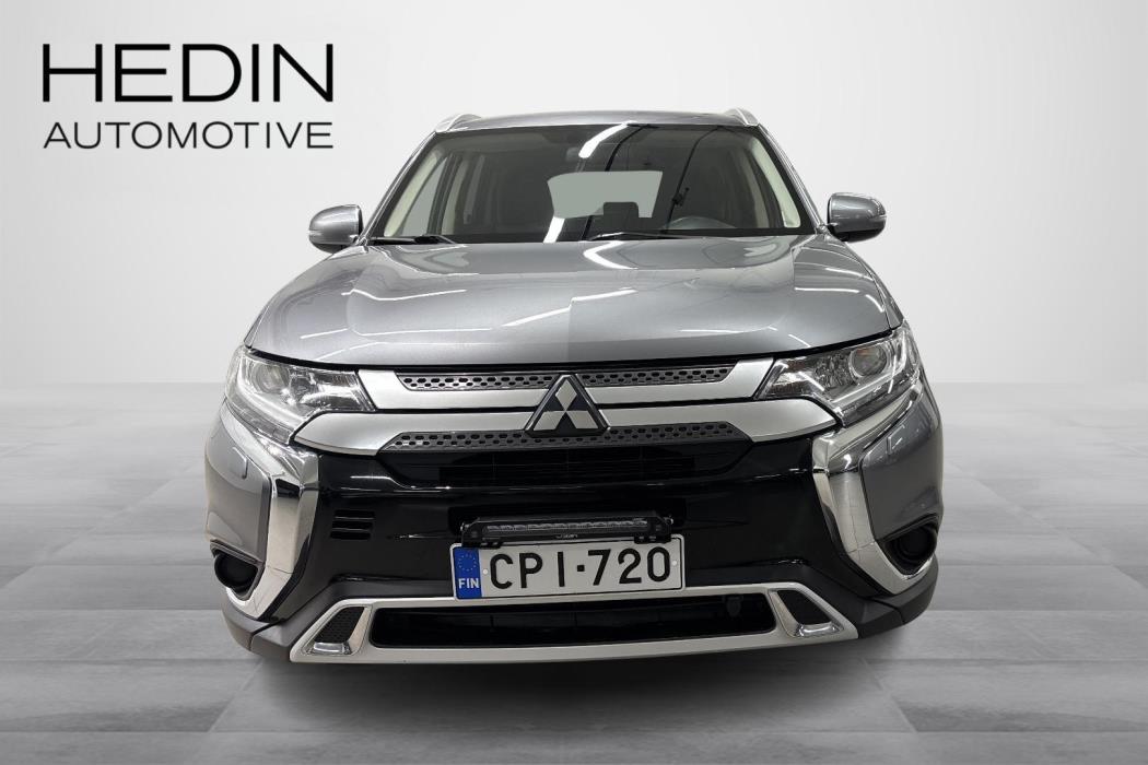 MITSUBISHI OUTLANDER 2020