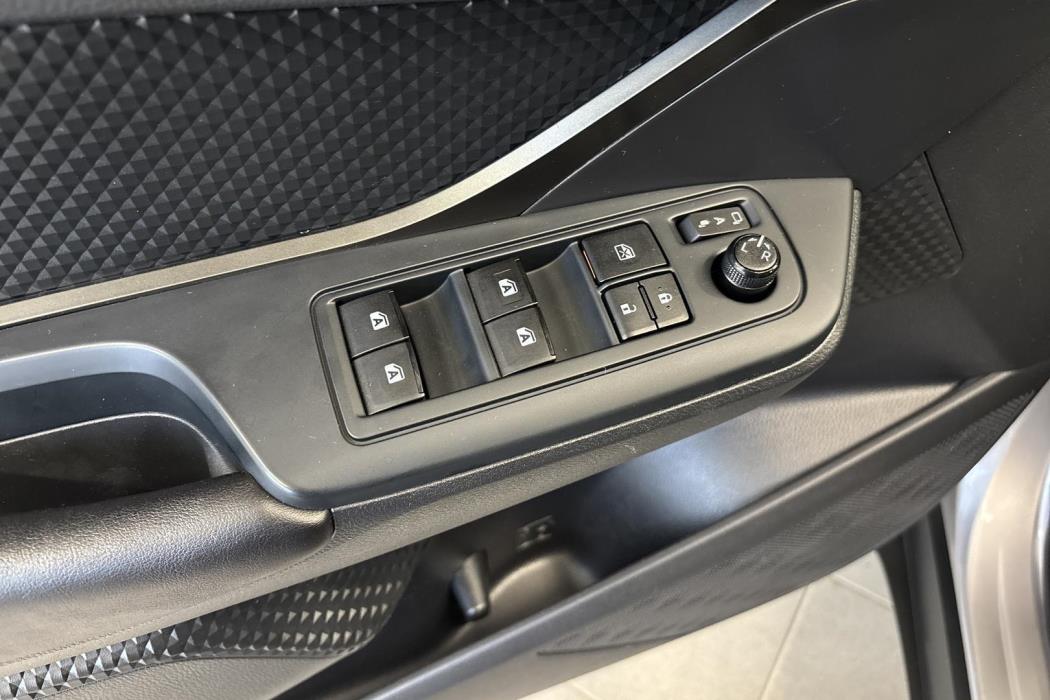 TOYOTA C-HR 2019