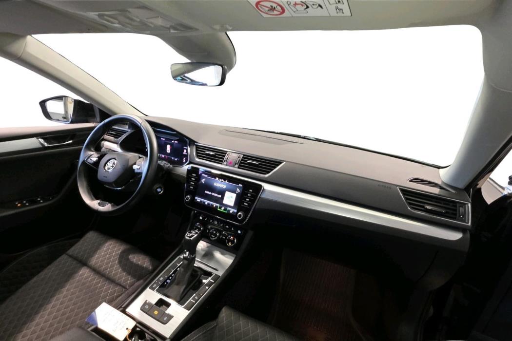 SKODA SUPERB 2022