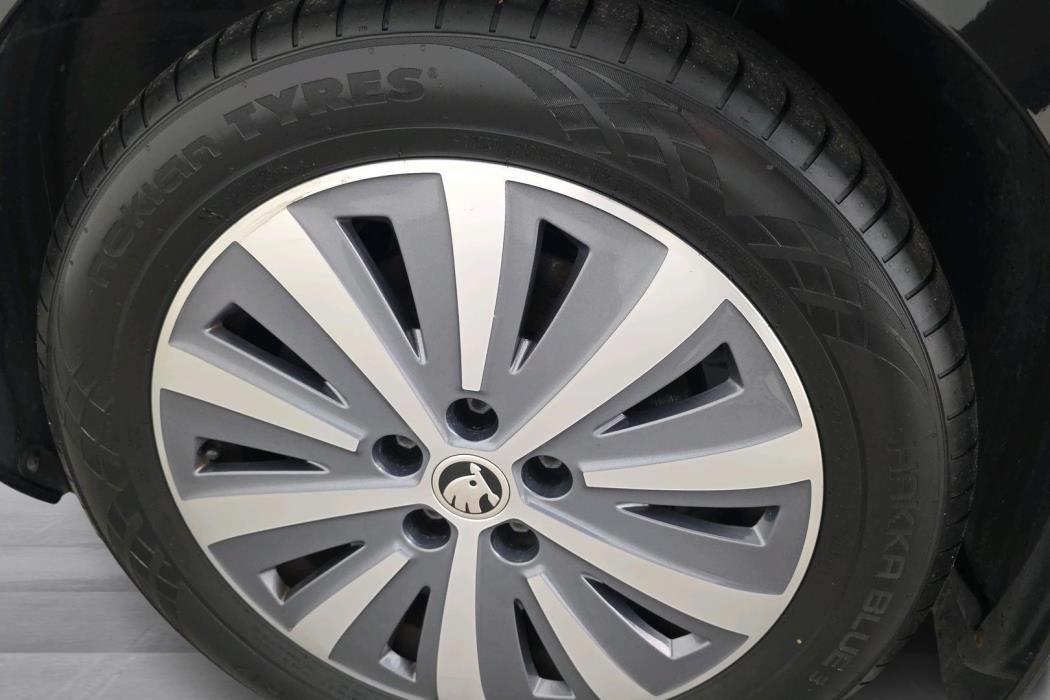 SKODA SUPERB 2022