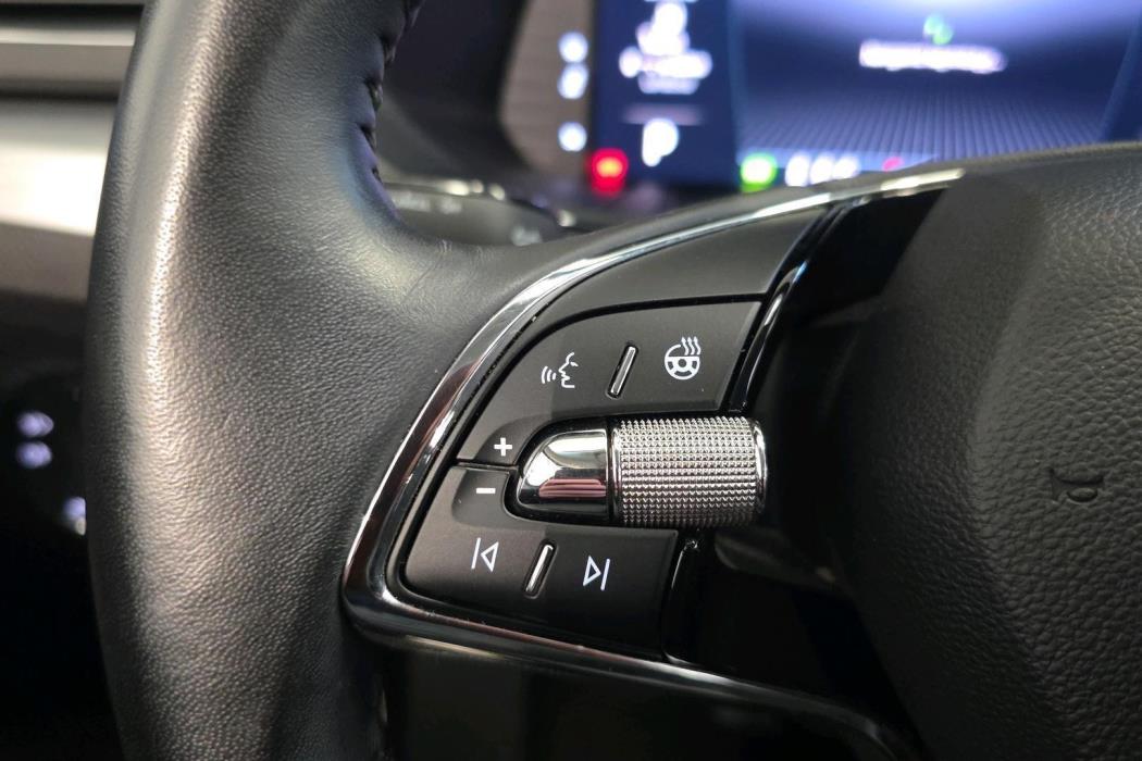 SKODA SUPERB 2022