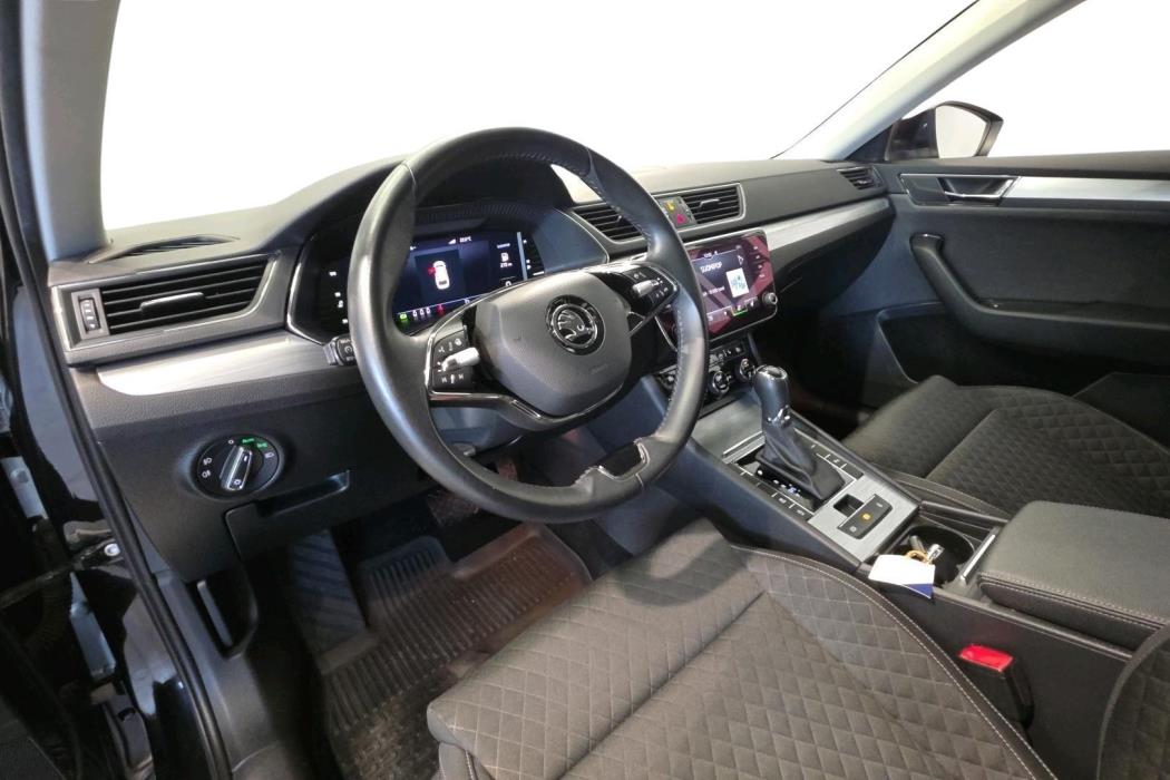 SKODA SUPERB 2022