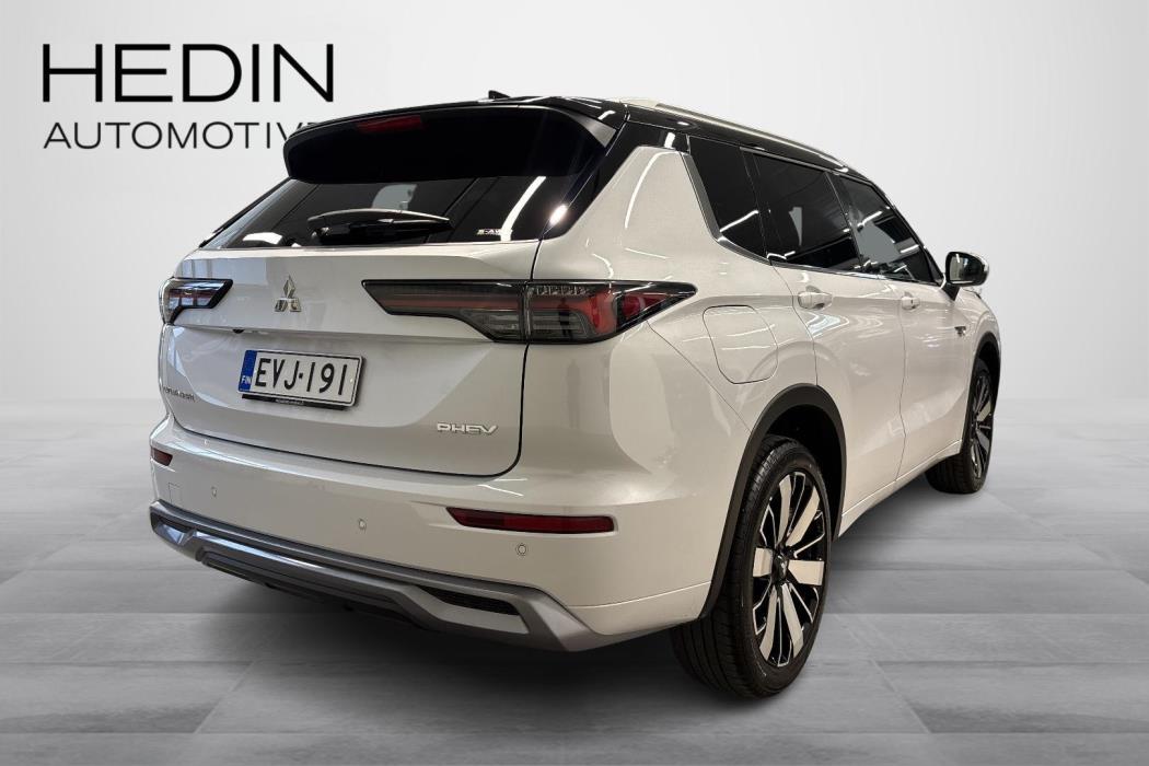 Mitsubishi Outlander 2026