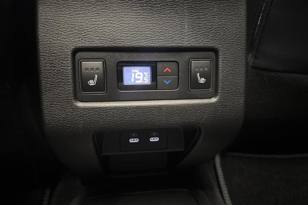 Mitsubishi Outlander 2026