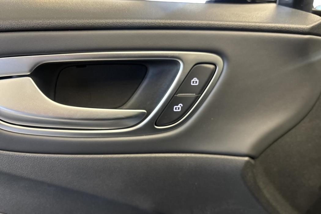 MG MG4 Urban 2026