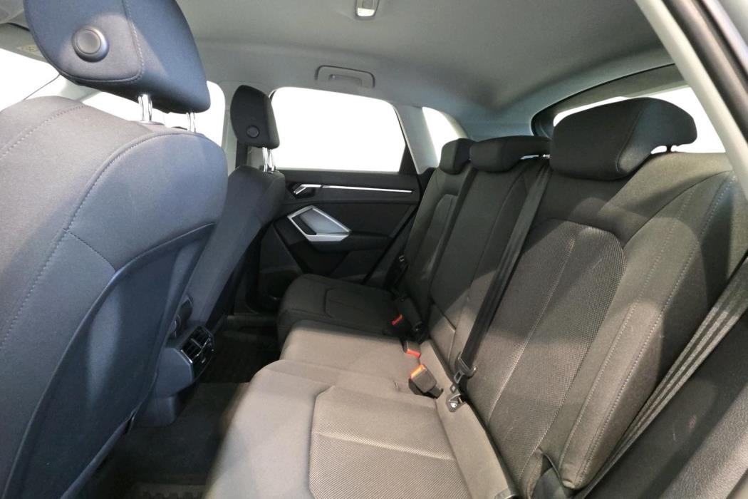 Audi Q3 2021