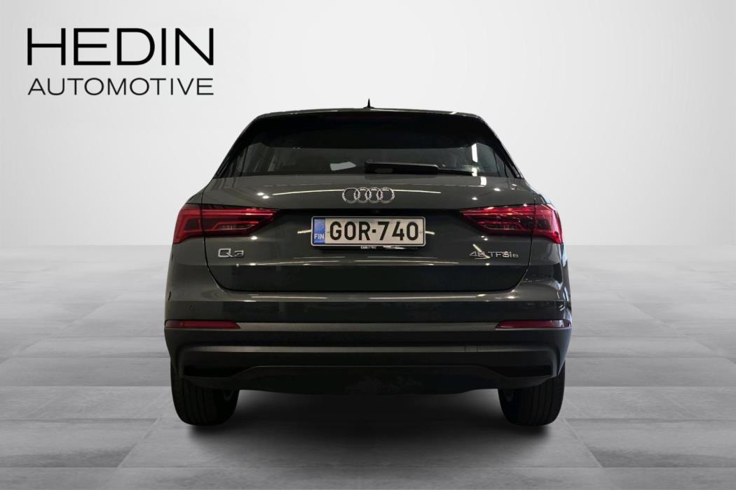 Audi Q3 2021