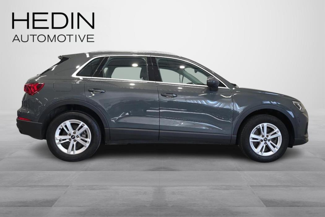 Audi Q3 2021