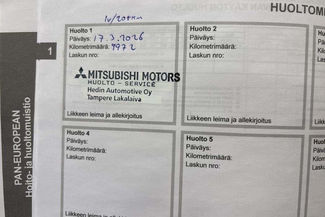 MITSUBISHI Eclipse Cross 2025