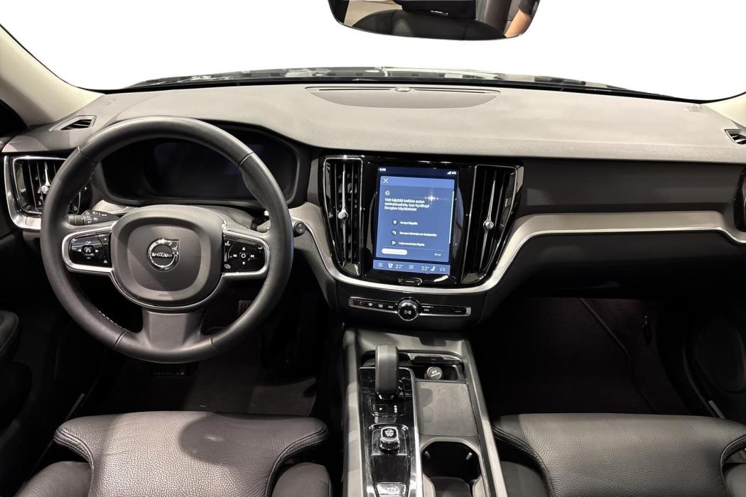 Volvo V60 2023