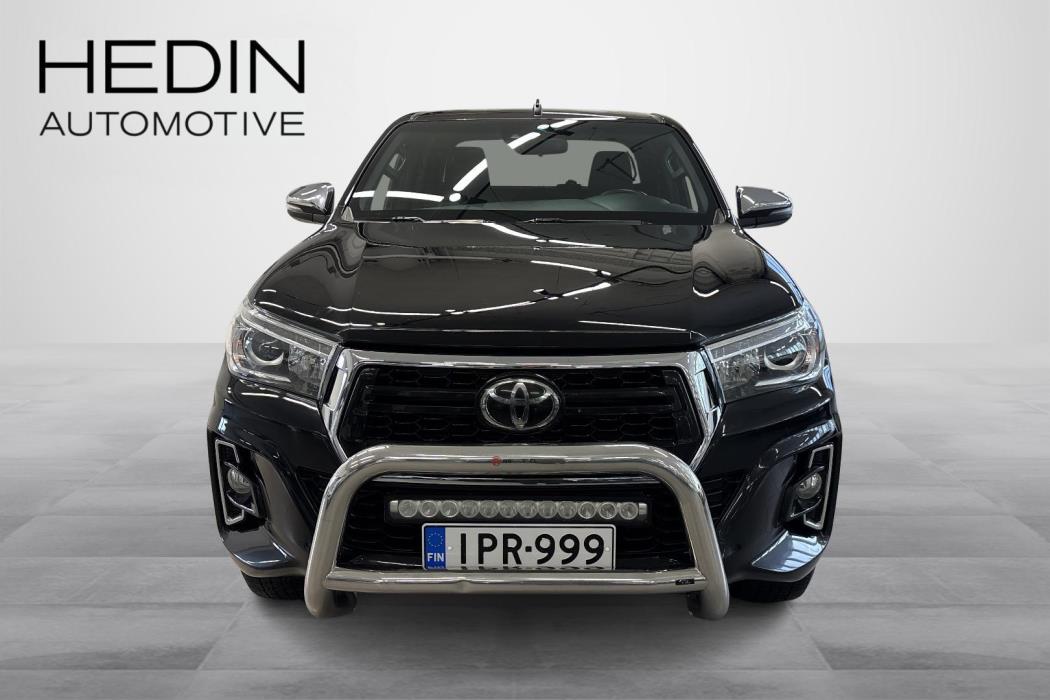TOYOTA HILUX 2018