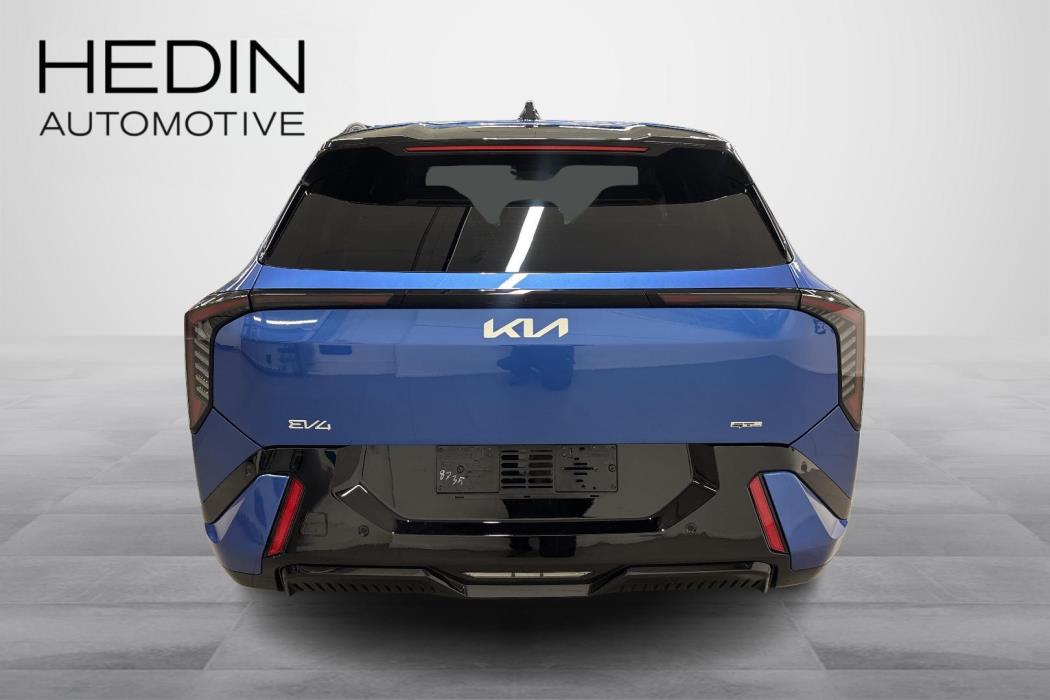 KIA EV4 2025